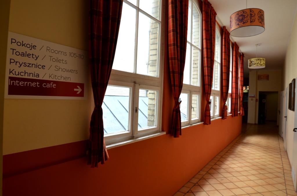 The One Hostel วรอตซวาฟ ภายนอก รูปภาพ