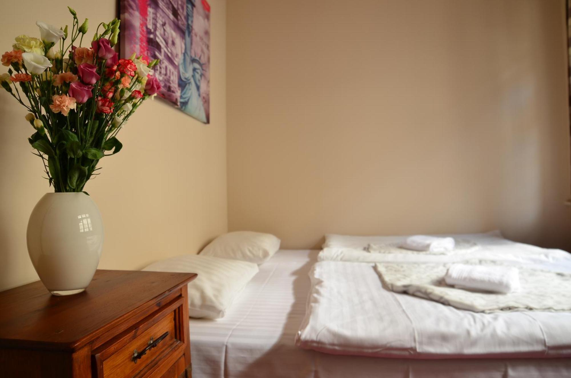 The One Hostel วรอตซวาฟ ภายนอก รูปภาพ
